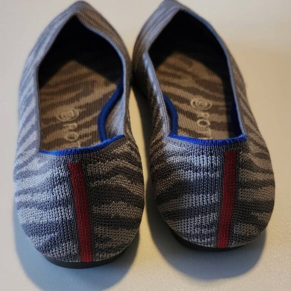 Rothy's Gray Zebra Points Size 8.5 - Picture 2 of 7